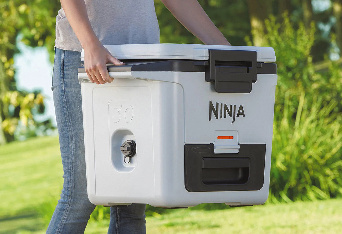 FB131EUWH Kühlbox FrostVault 28l wolkenweiß
