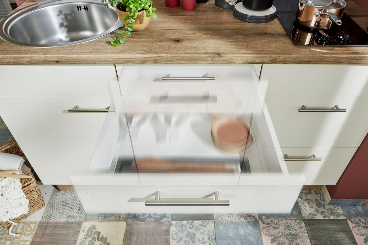 Küchenzeile 150 cm, Schränke in Magnolienweiß - Ruder Home GmbH