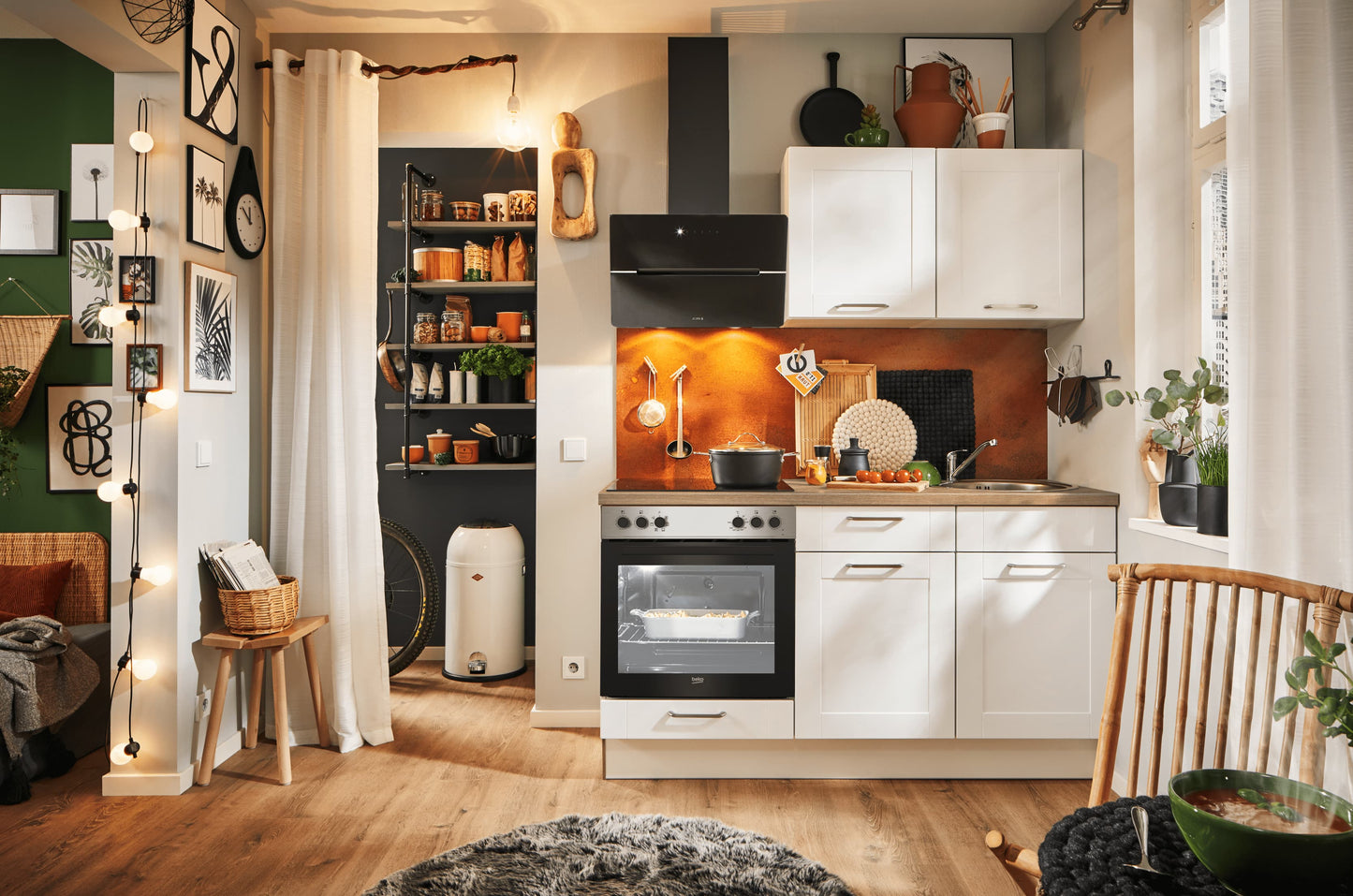 Küchenzeile 160 cm, Schränke in Weiß matt und Landhaus-Optik - Ruder Home GmbH