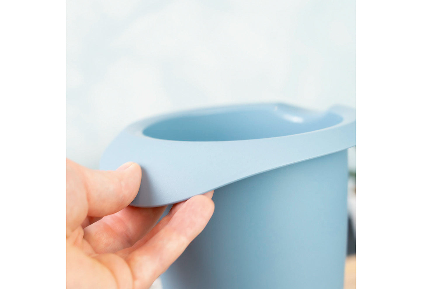 Quirltopf mit zweigeteiltem Deckel 1l blau/weiß