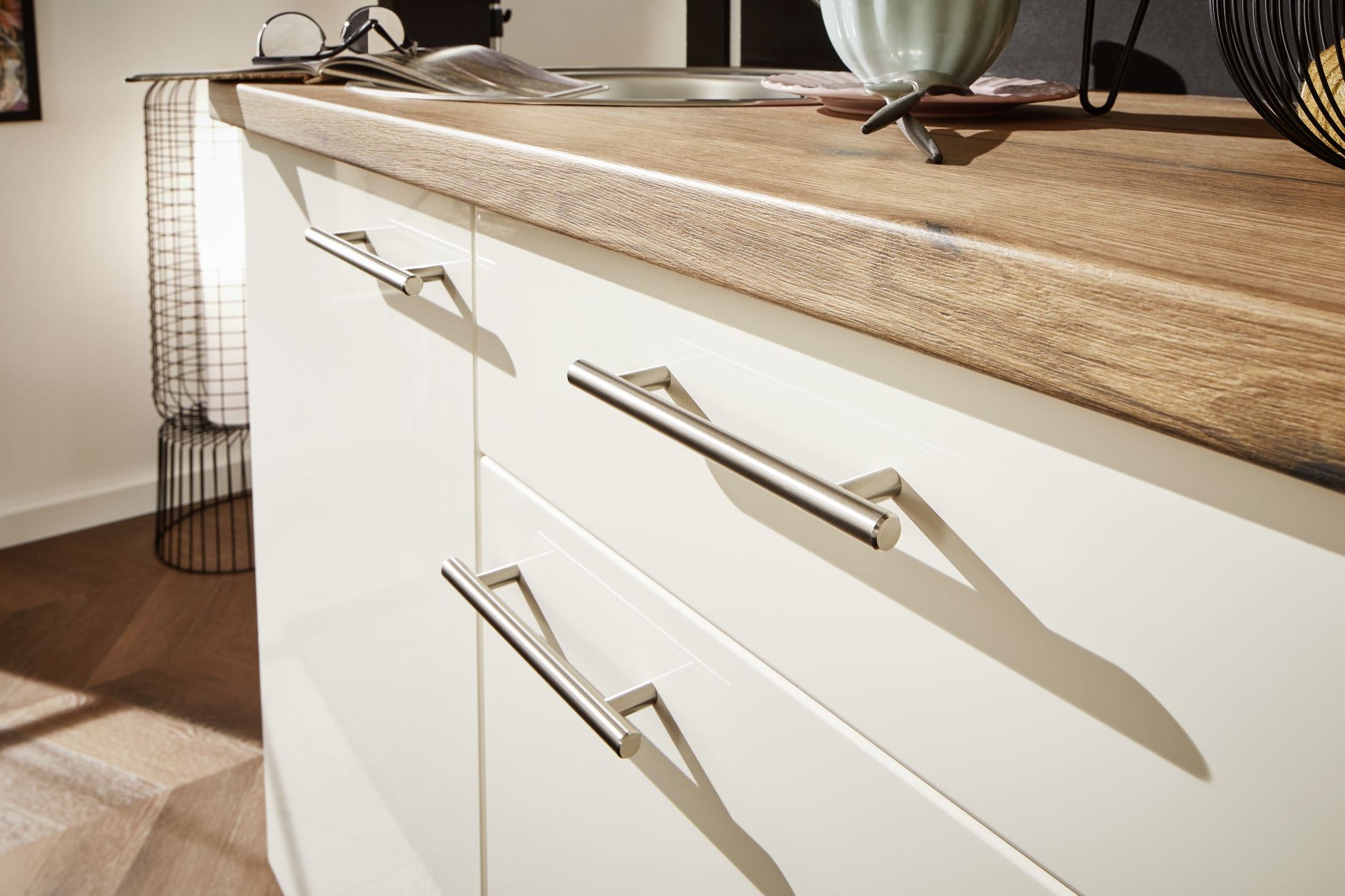 Küchenzeile 150 cm, Schränke in Magnolienweiß Hochglanz - Ruder Home GmbH