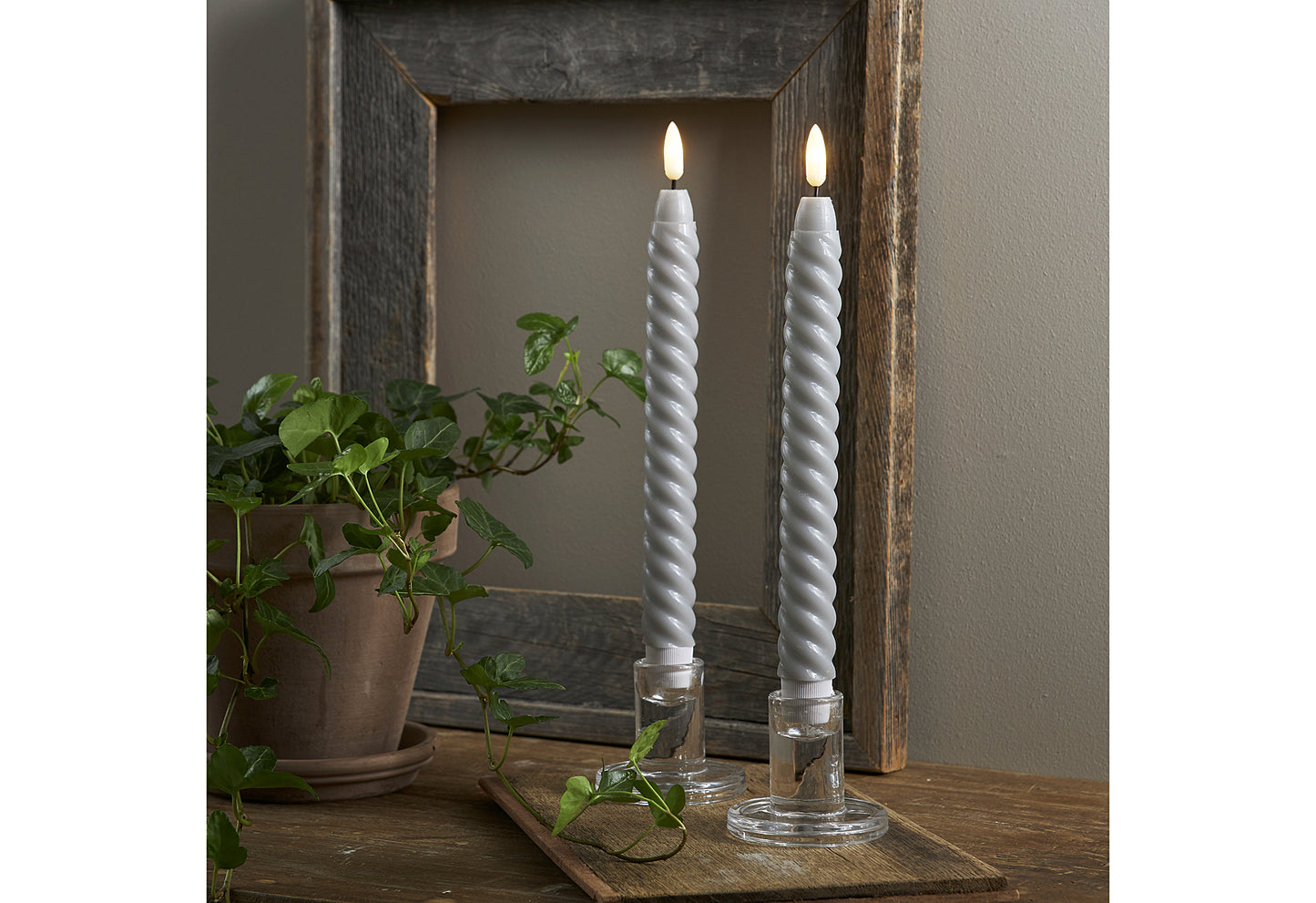 LED-Echtwachs-Leuchterkerze Flamme Swirl Antique 25x2,3cm grau 2Stück